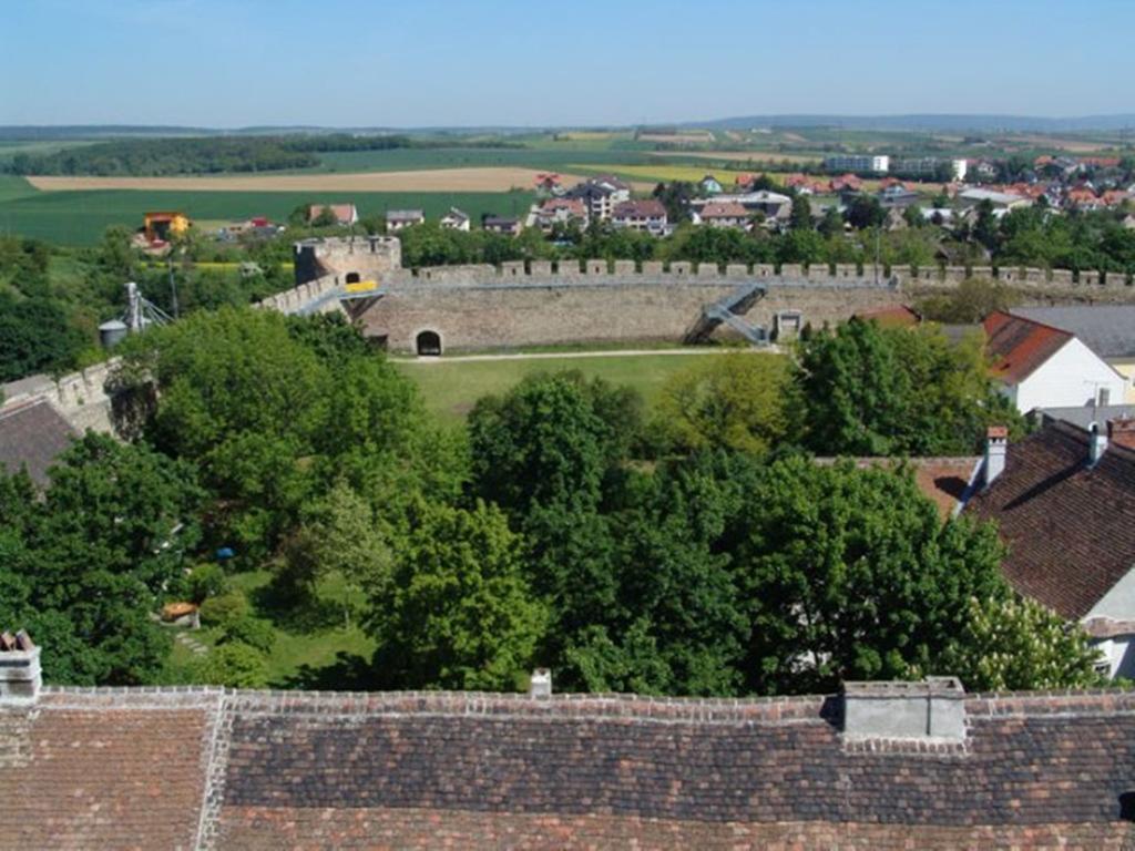 Stadthotel Eggenburg Extérieur photo