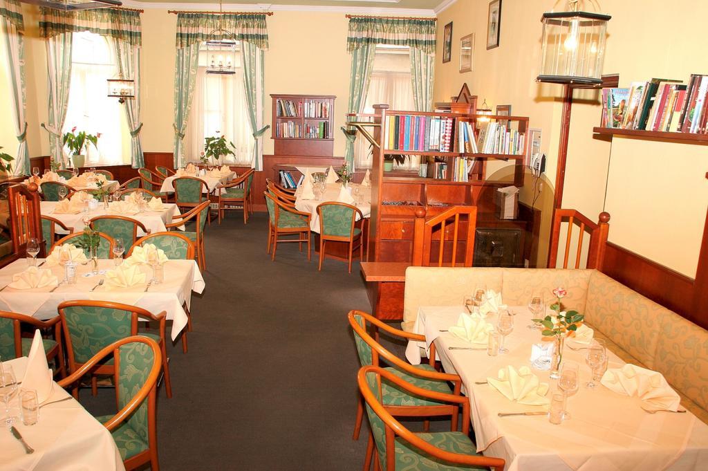 Stadthotel Eggenburg Extérieur photo